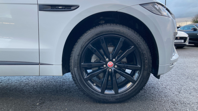 Jaguar F-Pace 2.0d [180] Chequered Flag 5dr Auto AWD Diesel Estate